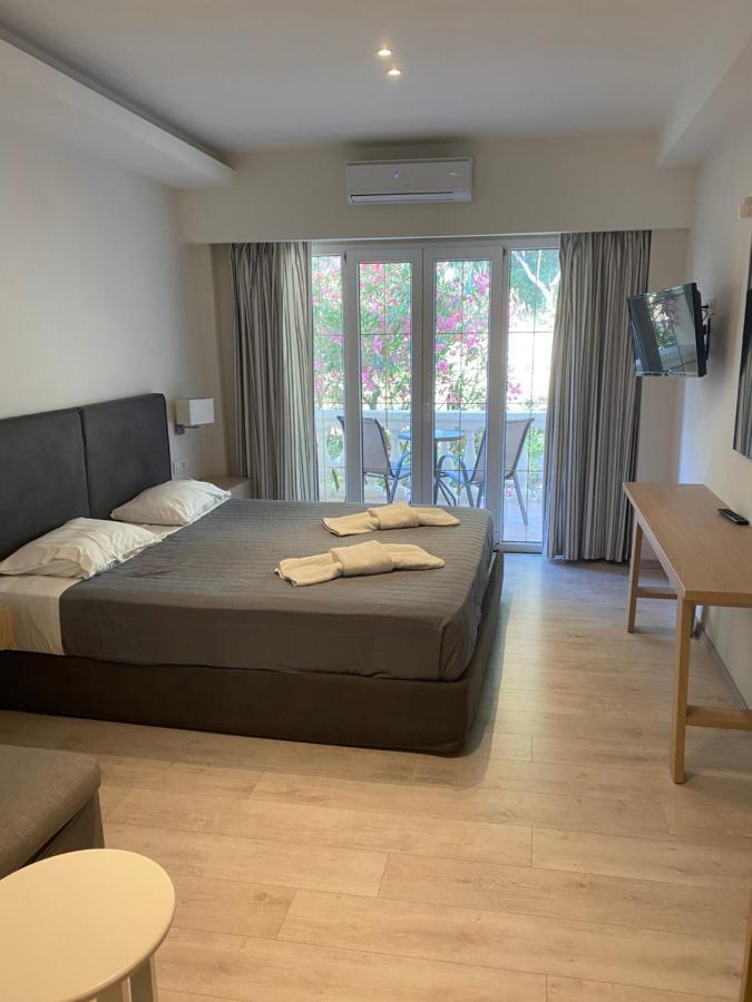 Callisto Beach Hotel Liapádesz Kültér fotó